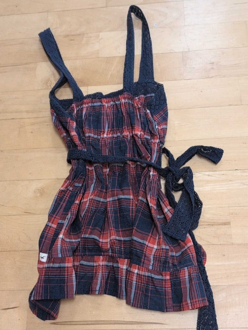 Hollister Red and Navy Plaid Babydoll Top with Crochet Straps Size XS - Picture 3 of 3